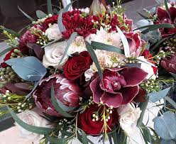 Free shipping nz, australia & the uk. Annas Flowers Florist Stratford Taranaki New Zealand New Plymouth Hawera Flowers Gift Baskets Weddings