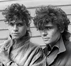 A striking portrait of Michael Hutchence and Tim Farriss, 1984. 📸 Rob  Verhorst/Redferns
