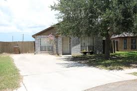 New Listing Nice Starter Home For Sale In Edinburg Tx Call 956 827 0170 For An Appointment Mls 309991 Starter Home Realty Real Estate