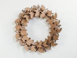 What S Hot Cardboard Christmas Decor Paper Leaf Wreath Cardboard Christmas Tree Leaf Wreath
