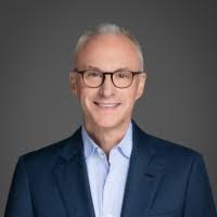 Derek Dickerson's Instagram, Twitter & Facebook