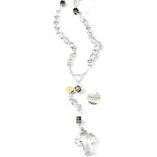 Il bambino, o la bambina, viene ammesso alla comunità cattolica ed entra a far parte della grande famiglia composta dalla comunità religiosa. Rosario In Argento E Cristallo Swarovski Artesacrashop
