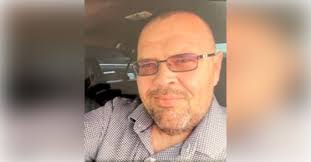 Chris Sipple's Instagram, Twitter & Facebook