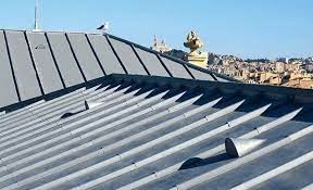 Tutoriel Comment Poser Une Chatiere En Zinc Chatiere Sous Toiture Feuille De Zinc
