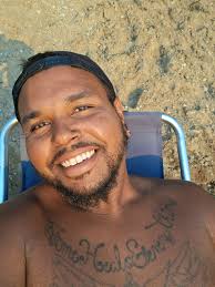 What's up yall! New here Looking for open minded friends I'm in newaygo but  go to grand rapids alot too I'm into motorcycles Boat rides/beach FOOD  (notice the bold letters lol) Uhm