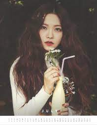 Yeri was casted on 2011. July Yeri Red Velvet S 2016 Season Greeting Calendar Beludru Merah Selebriti Fotografi