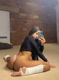 TW Pornstars - Slim Ebony 🇯🇲🇹🇹. Twitter. ebonyy.eth. 10:26 PM - 2 Dec  2021