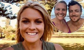 The lives and loves of residents in the fictional australian town of summer bay. Home And Away Star Sophie Dillman Details Her Relationship With Co Star Patrick O Connor Daily Mail Online