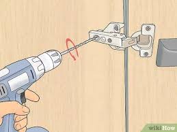how to paint kitchen cabinets without