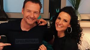Check spelling or type a new query. Heisse Phase Let S Dance Mocki Heiratet Schon Im August Promiflash De