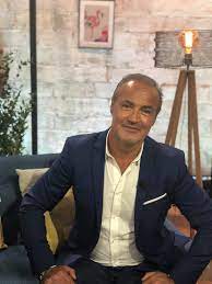 Les articles du journal et toute l'actualité en continu : La Quotidienne L Avocat Roland Perez Remplace Exceptionnellement Ce Midi Gerard Michel Gerard Sera De Retour Des Demain Facebook