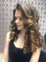 как сделать кудри на средние волосы в домашних условиях Hair Beauty Beautiful Curls Makeup Smoke Eyes Krupnye Lokony Lokony Ot Flo Pageant Hair Medium Curly Hair Styles Hair Up Styles