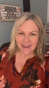 Christina Reynolds's Instagram, Twitter & Facebook