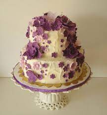 Cascading Purple Flowers Birthday Cake Birthday Cakes Birthday Cake With Flowers Birthday Cake With Photo Mom Cake