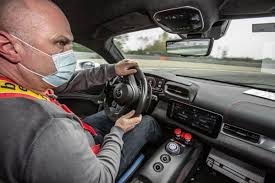 The maserati mc20 emerges a clear winner here with a total curb weight of just 1,469kg, that's the maserati mc20 comes with 4 driving modes that the driver can engage for a wide range of driving. Maserati Mc20 Dieser Motor