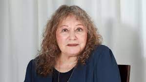 הזמרת שולמית לבנת, אמה של השרה לשעבר לימור לבנת ומי שזכתה לכינוי זמרת המחתרות, הלכה היום (רביעי) לעולמה בגיל 91. Rf Am Kcpkna8m