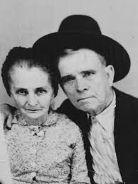 Lanksford and Mary Elizabeth Maggard Fields Children Left to Right...Betty  Jane Ratliff, Mahala Cornett, Robert Fields, Kathleen Callahan Brown, Leroy  Fields, Matilda Calton Miles