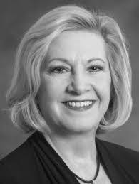 Lillian Linder's Instagram, Twitter & Facebook