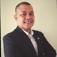 40+ "Tom Magnus" profiles