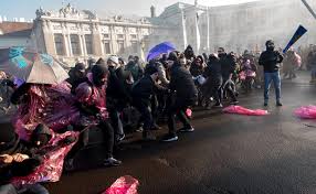 Alle die heute in wien zu tun haben. Koalition Demos Wien Im Ausnahmezustand News At