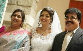 This is a big shocking news for the indian news because the actor was very famous in the south region on indian according to the sources on the internet, chiranjeevi sarja father name is vijay kumar and mother name is ammanni. Inside Meghana Raj And Chiranjeevi Sarja S Church Wedding Entertainment News The Indian Express