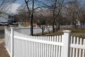 Seegar's fence company we had seegars install our new fence and it is awesome. White Curved Vinyl Fence Nj Carl S Fencing Decking And Home Improvements Garden Privacy White Picket Fence Vinyl Fence