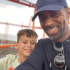 Shaq no longer thinks of games as “pressure” after his father taught him an  important lesson. #FallonTonight