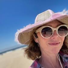 Coco Lopez (@CocoLopezLA)