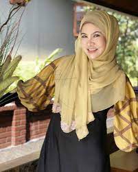 Bercuti di rumah terapi alam by bonda rozita ibrahim.memang best !! Idol Entrepreneur Individual