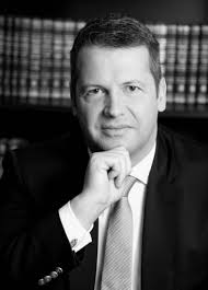 Dave rath is a producer and manager, known for приколисты (2009), the benson interruption (2010) and totally baked (2007). Chambers Anwalte Ranking 2021 Welche Top Juristen Aus Deutschland International Ansehen Geniessen Management Blog