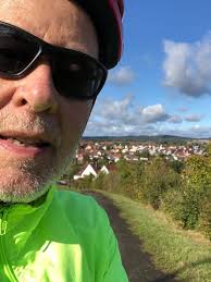 Pictures of steps down to Hills Creek Falls?