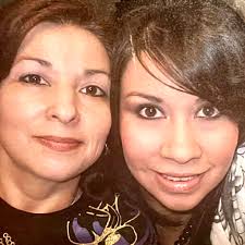 Looking for bakeries or local bakers who will do a gender reveal cake or  cupcakes.