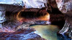 Construction of the emerald pools trails: Zion National Park Hiking Map Natural Atlas