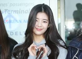 걸그룹 '있지'(itzy)의 리아로부터 학교 폭력 피해를 당했다고 주장했다가 명예훼손으로 피소된 동창생에 대해 경찰이 혐의없음 결론을 내렸다. 6os U2wpiyiqhm