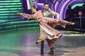 Az elődöntőbe kerülés volt a tét a dancing with the stars legutóbbi adásában: Detar Eniko Oszinten Valami Tortent Vele A Dancing With The Stars Elo Show Ja Elott Liner Hu