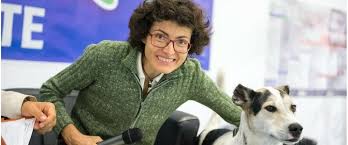 È ormai assodato che una sana alimentazione, ricca di cereali integrali e legumi, frutta e verdura, con poca carne rossa e una fortissima riduzione del consumo di bevande zuccherate e carni conservate, protegge dallo sviluppo di tumori; Medicina Al Veganfest La Dieta Vegan Come Prevenzione Dei Tumori Promiseland It