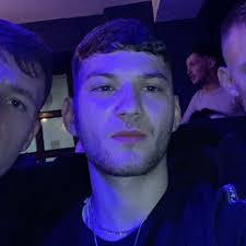 Stream Bailey Upton music