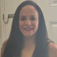 Elissa Long's Instagram, Twitter & Facebook