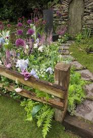 73 Amazing Front Yard Garden Path Walkway Landscaping Ideas Gardening Gardendesign Landscaping Lan Cottage Garden Design Amazing Gardens Cottage Garden