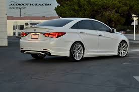 Rockauto ships auto parts and body parts from over 300 manufacturers to customers' doors worldwide, all at warehouse prices. Hyundai Sonata Custom Wheels Niche Targa 19x9 5 Et Tire Size X R19 X Et