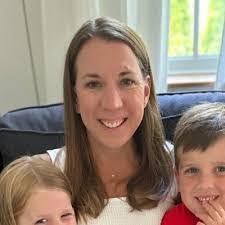 Kristin Rinker's Instagram, Twitter & Facebook