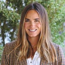 Heidi Hilton's Instagram, Twitter & Facebook