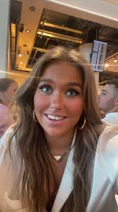 Er det en aprilsnar? Oplev det med Sandra Kassem