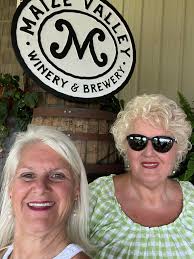 Julia Darling (@juliamdarling) • Instagram photos and videos