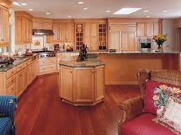 Door Style Lincoln Material Maple Door Construction Applied Molding Finish Praline More Kitchen Remodeling Ide Kitchen Remodel Home Kitchens Kitchen