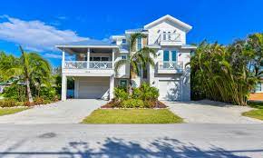 Atlantis Beach House - Vacation Rental in Bradenton Beach,FL | AMI Locals