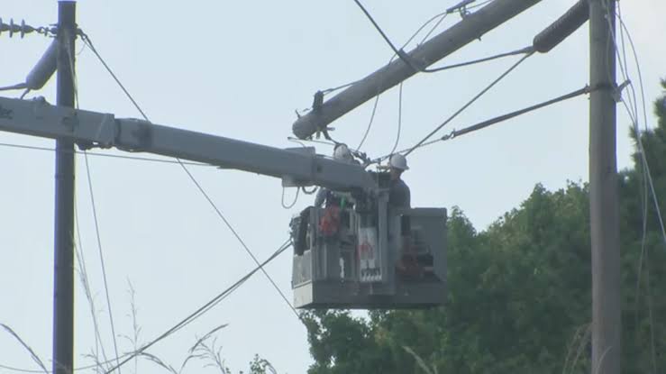 Thousands Without Power in Wake County Due to Damaged Lines: Duke Energy Investigating