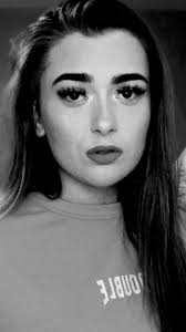 Sybils Bathrobe in Family Stone