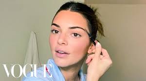 Kendall jenner of keeping up the kardashians is well known for her slim body amongst the audience of the show. Kendall Jenner S Acne Journey Go To Makeup And Best Family Advice Beauty Secrets Vogue Youtube
