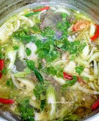 Selalunya, sup tulang didapati di restoran siam di sekitar kita. Mudahnya Resipi Sup Tulang Ala Thai Sesuai Untuk Newbie Keluarga
